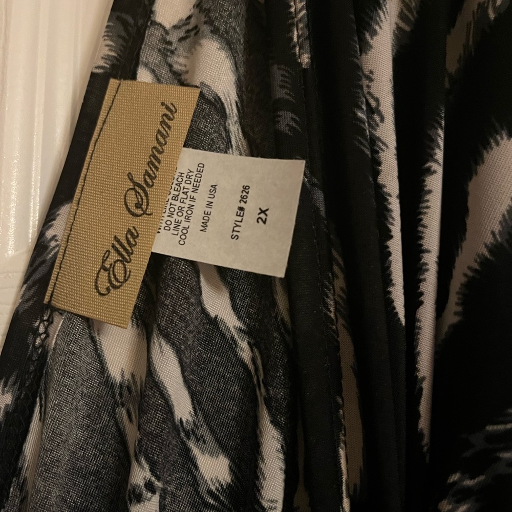 Black/White Zebra Maxi - Picture 4 of 6
